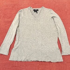 French Dressing Jeans soft V-Neck women’s Sweater - med. fits big IMO